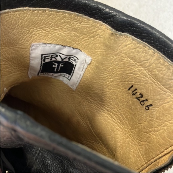 Frye leather biker boots size 6 - Picture 4 of 4